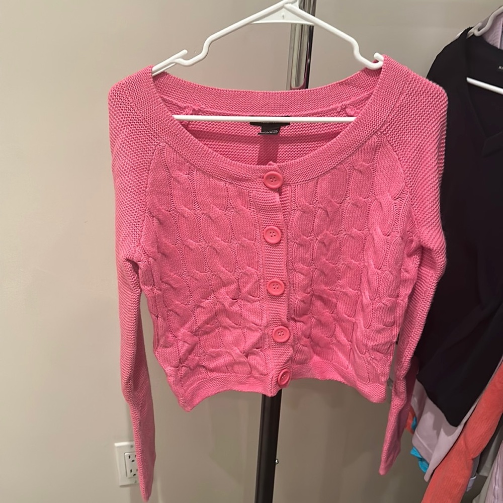 Bubblegum pink sweater New York and company